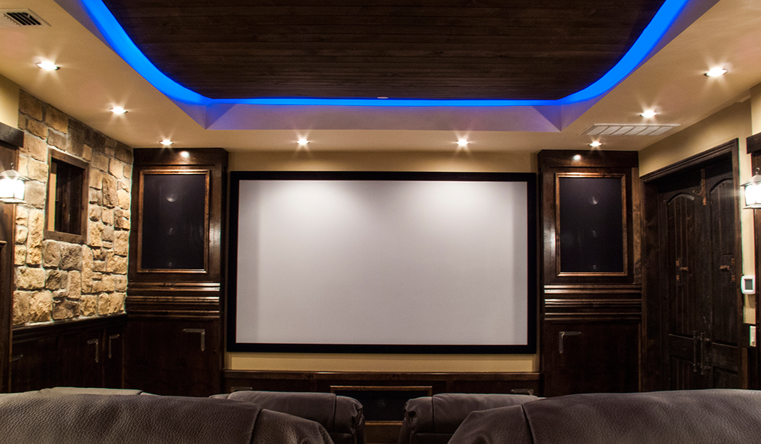 New Home Theater Screen Wall Design with Simple Decor