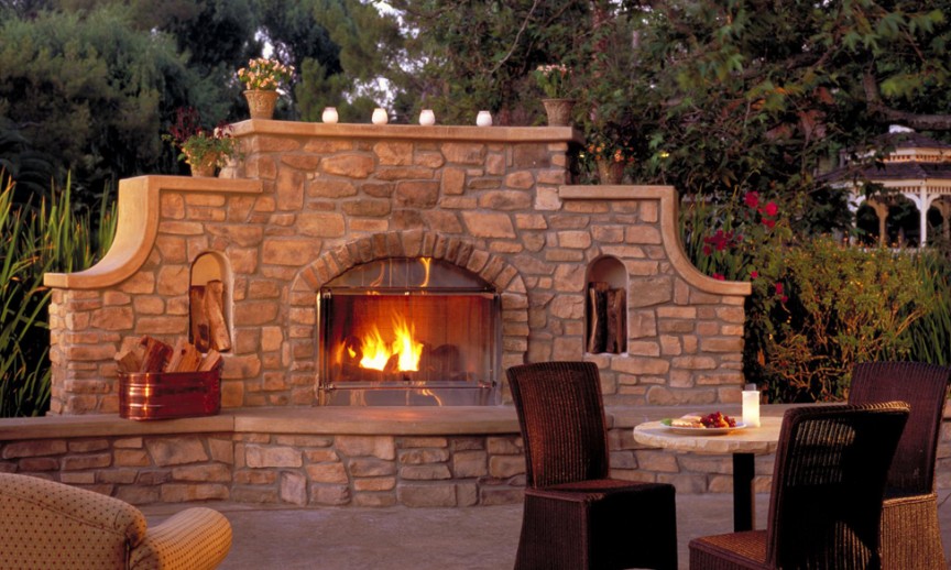 Eldorado Stone Outdoor Fireplace | Home Designs Inspiration